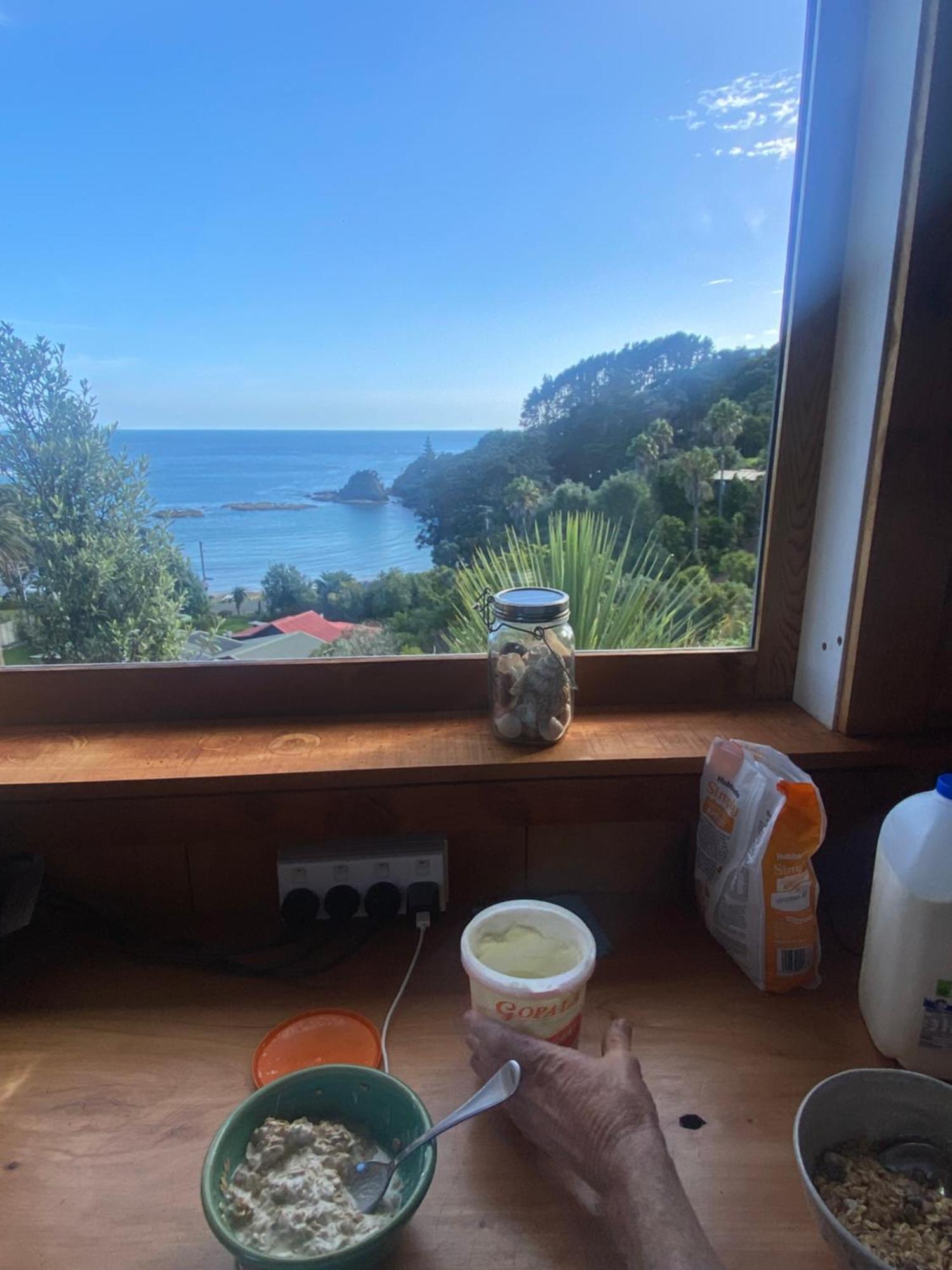 Kereru Cabin - Spectacular Seaviews, Rustic, Glamping Eco Adventure Palm Beach Extérieur photo